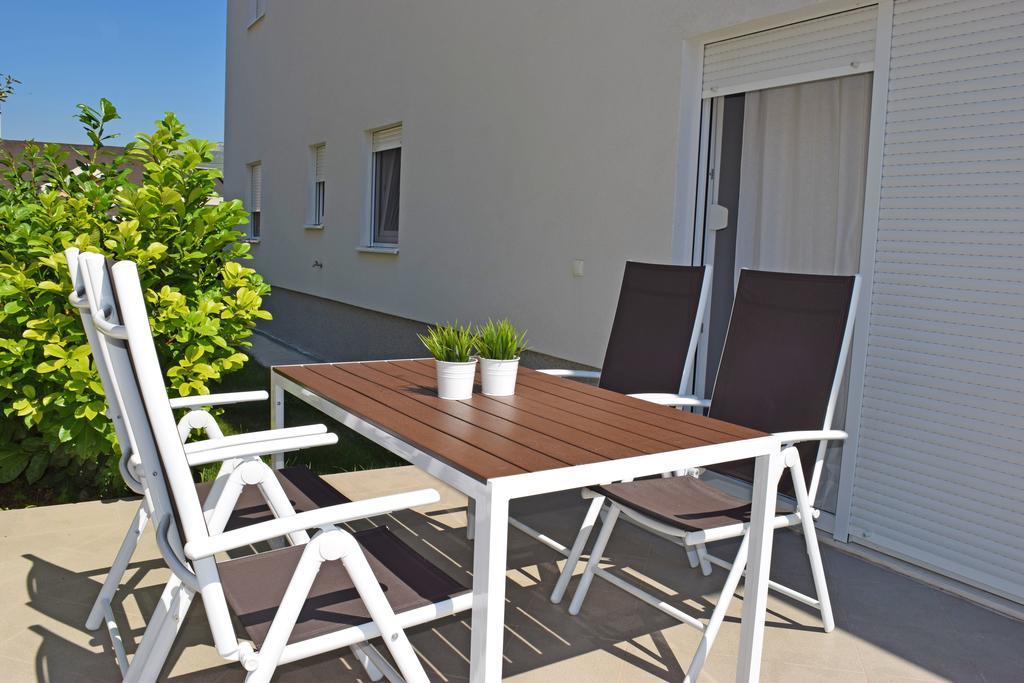 Apartments Roses סטוברץ מראה חיצוני תמונה