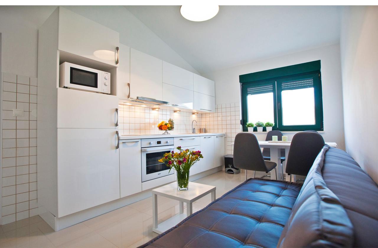 Apartments Roses סטוברץ מראה חיצוני תמונה