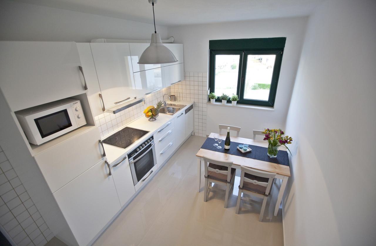 Apartments Roses סטוברץ מראה חיצוני תמונה