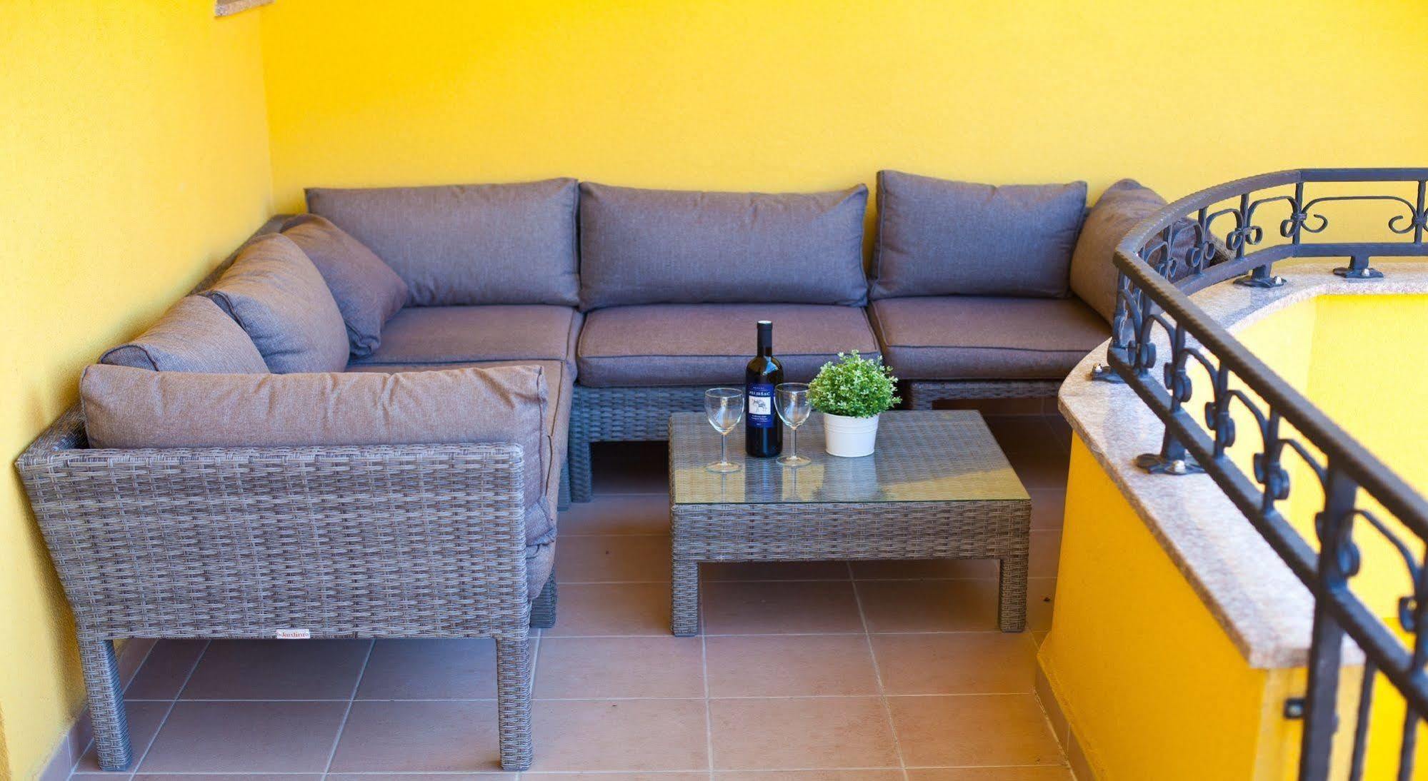 Apartments Roses סטוברץ מראה חיצוני תמונה