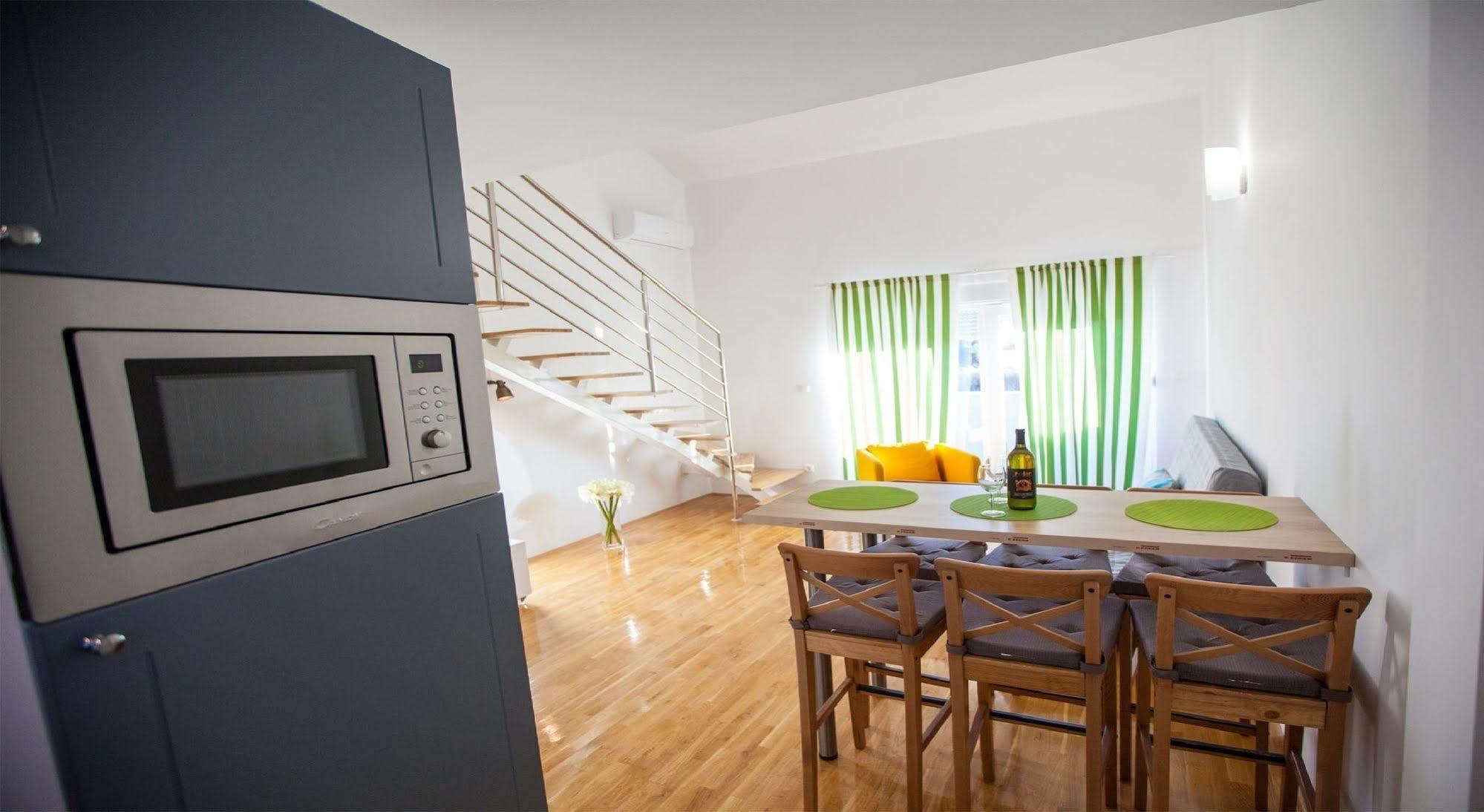 Apartments Roses סטוברץ מראה חיצוני תמונה