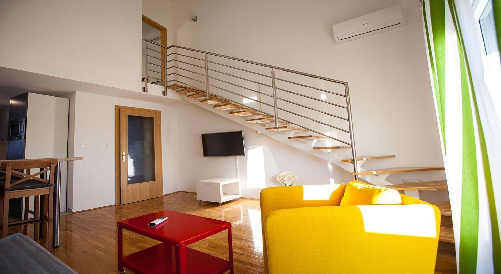 Apartments Roses סטוברץ מראה חיצוני תמונה